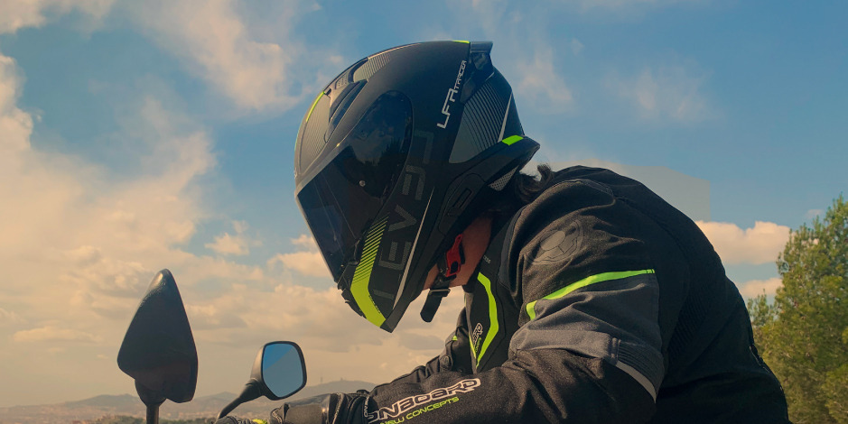 When should I change my motorcycle helmet?